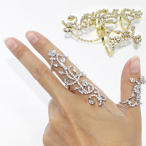 Flowing White Flower Ring