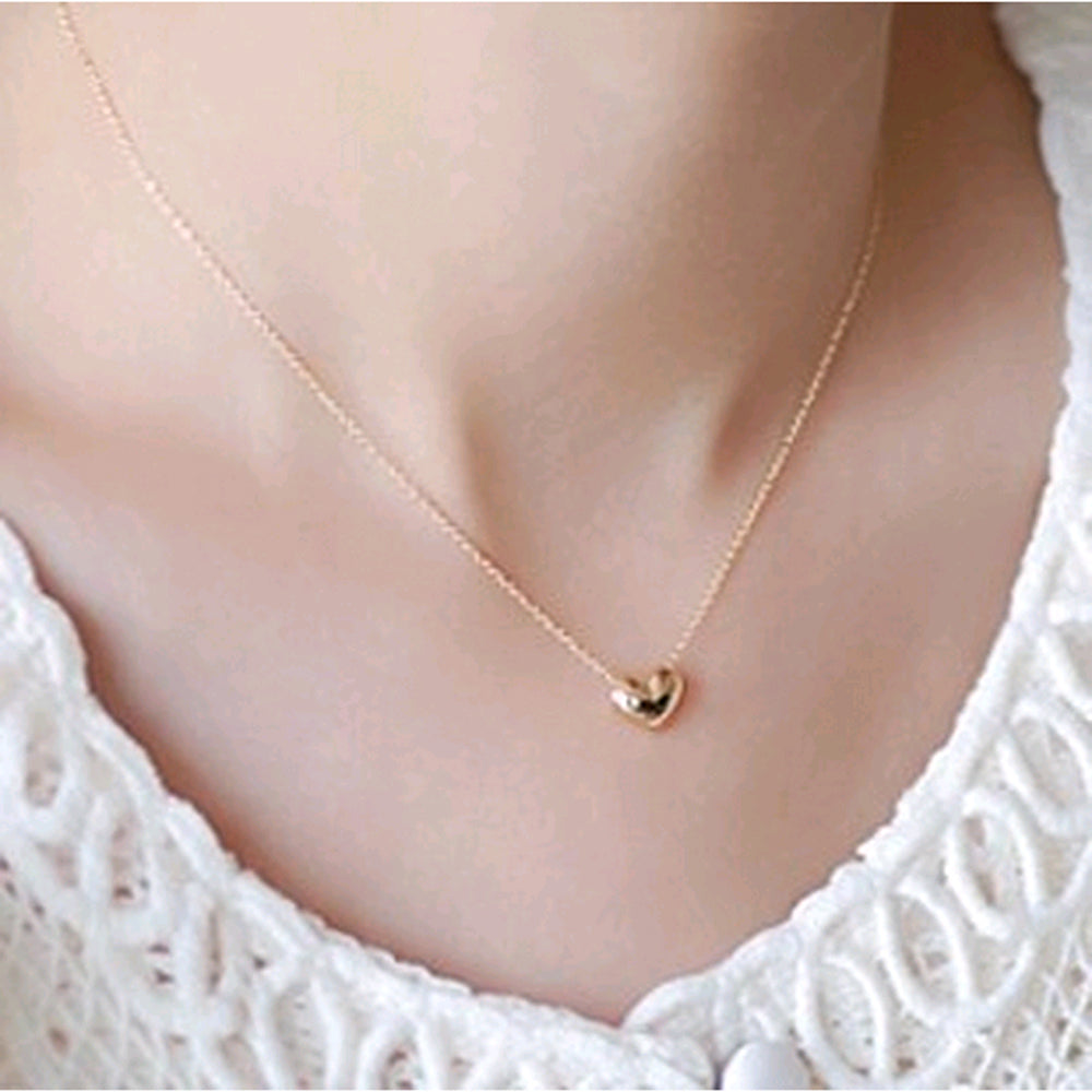 Elegant Lovely Gold Heart Necklace